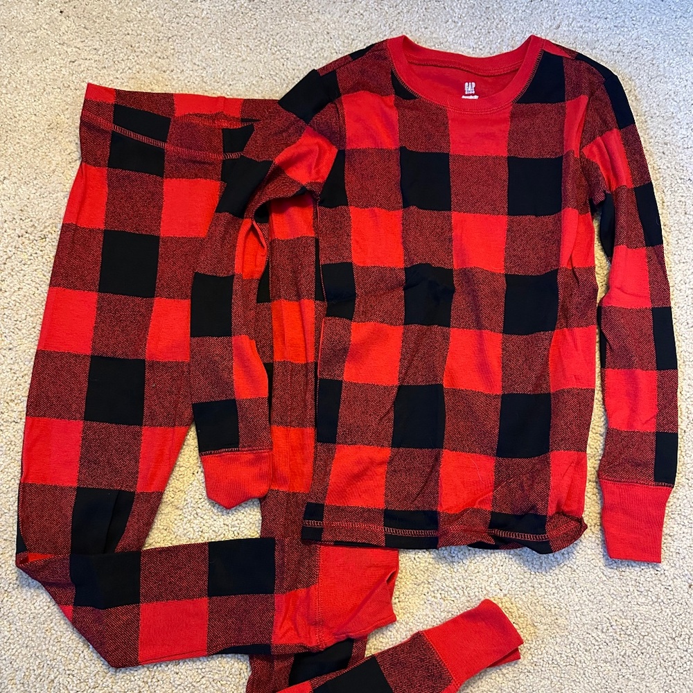 GAP Kids Organic Cotton Pajamas, Red Buffalo Plaid, Youth 10, Unisex